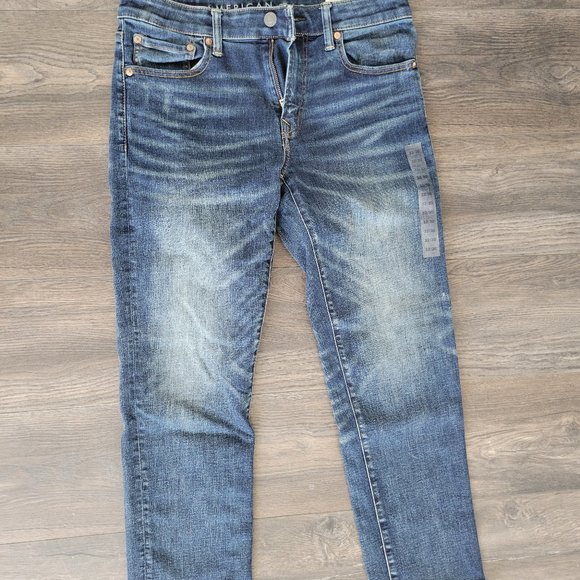 American Eagle Jeans - Picture 2 of 2